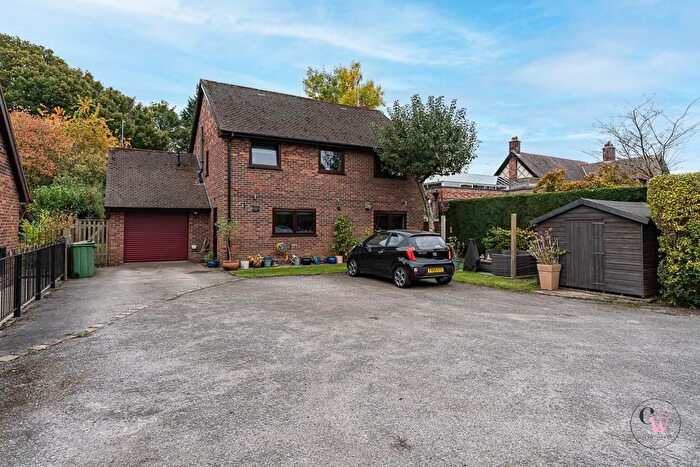 4 Bedroom Detached House For Sale In Sandiway Close, Sandiway, Northwich, CW8