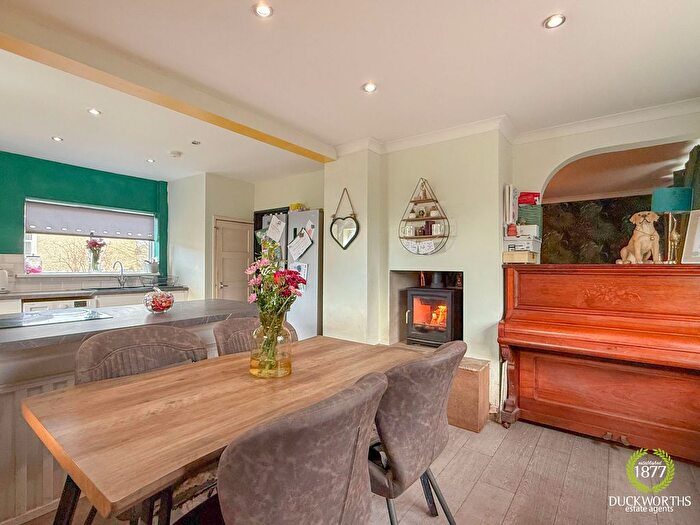 3 Bedroom Semi-Detached House For Sale In Station Road, Accrington, BB5