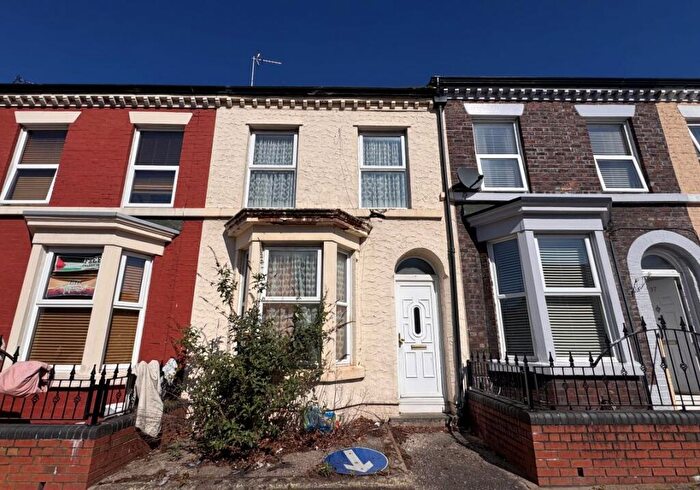 3 Bedroom Terraced House For Sale In Dombey Street, Liverpool, Merseyside, L8