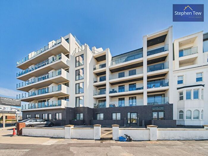 2 Bedroom Apartment For Sale In New South Promenade, Blackpool, FY4