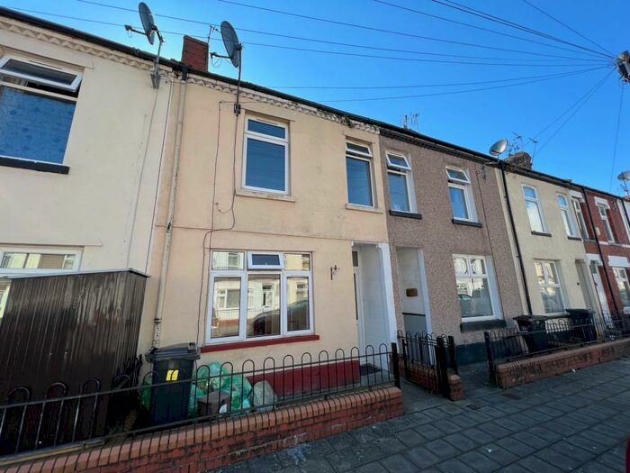 3 Bedroom Flat To Rent In Somerset Street, Cardiff, CF11