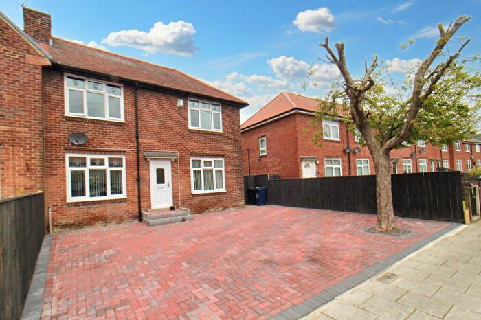 3 Bedroom Semi Detached House For Sale In Springfield Road, Blakelaw, Newcastle Upon Tyne, Tyne And Wear, NE5