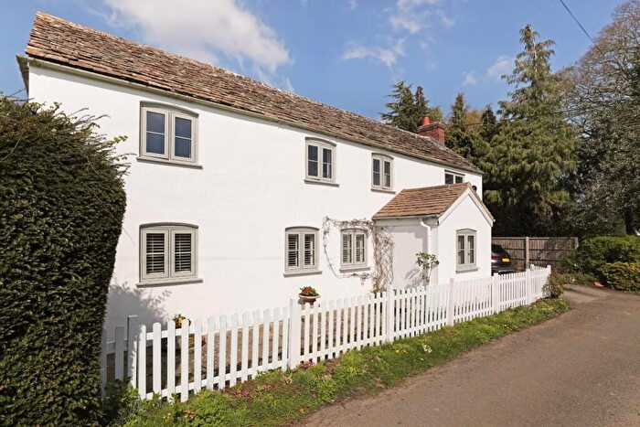 4 Bedroom Detached House For Sale In Witcombe, Gloucester, GL3