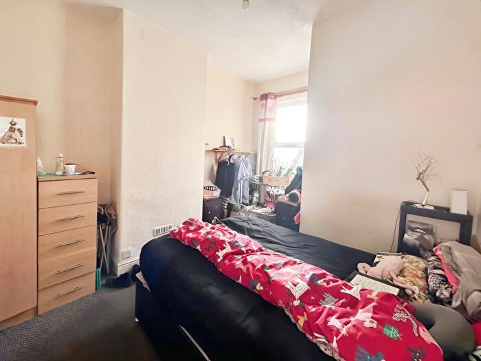 4 Bedroom Terraced House To Rent In Cyril Street, Rusholme, M14