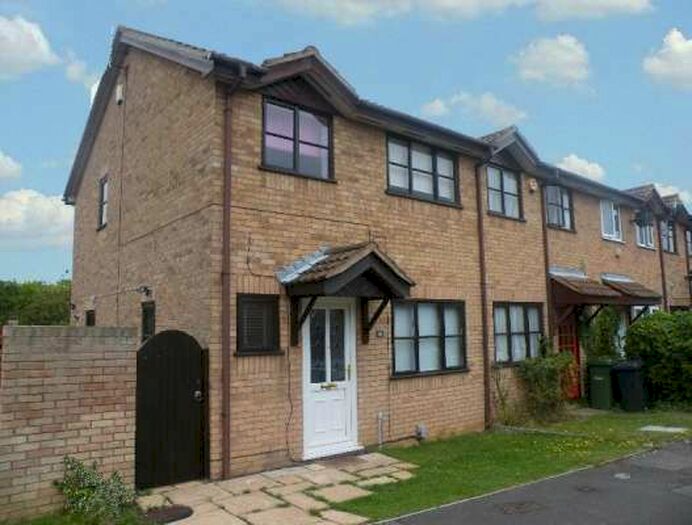 3 Bedroom End Of Terrace House To Rent In Bowness Way, Gunthorpe, Peterborough, PE4