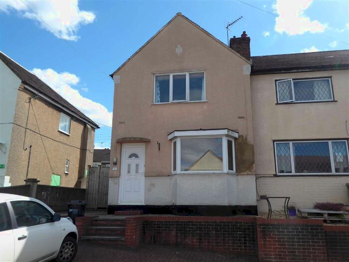 2 Bedroom Terraced House To Rent In Rosebery Park, Dursley GL11