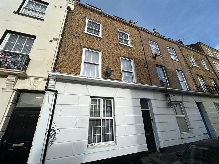 1 Bedroom Flat To Rent In Avenue Road, Herne Bay, CT6