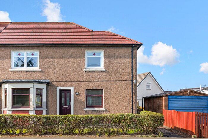 2 Bedroom Flat For Sale In Albert Avenue, Grangemouth, FK3