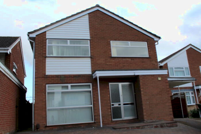 4 Bedroom Detached House To Rent In Kempton Crescent, Leamington Spa, CV32