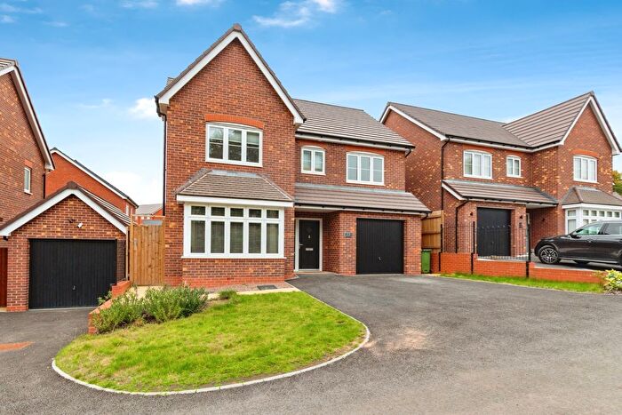 4 Bedroom Detached House For Sale In Hill Moors, Telford, TF2