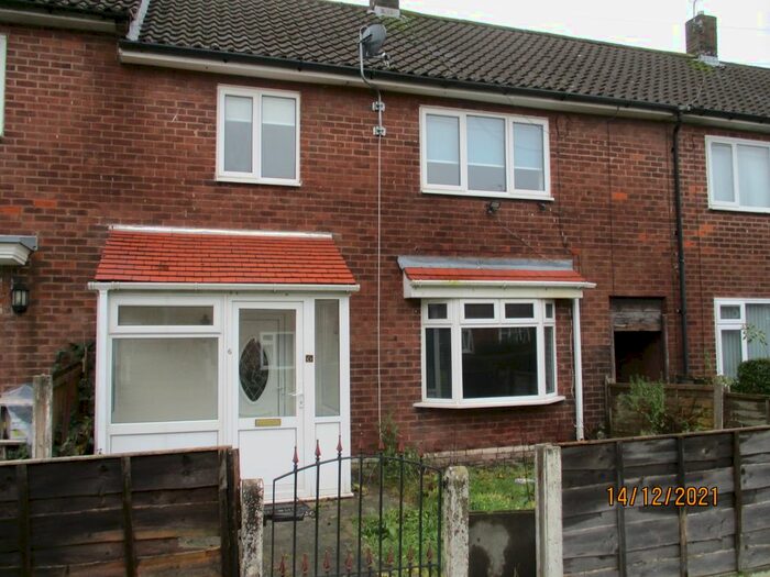 3 Bedroom Terraced House To Rent In Bloxham Walk, Manchester M9