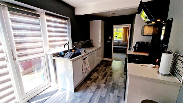 2 Bedroom Bungalow To Rent In Wellfield, Winsford, CW7