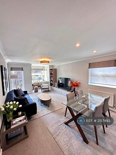 2 Bedroom Flat To Rent In Marlborough Court, Beckenham, BR3