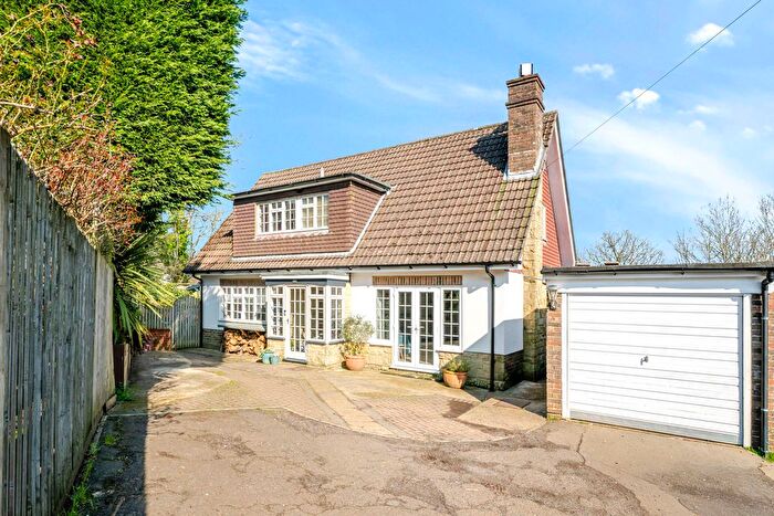 4 Bedroom Detached House For Sale In Forest View, Nutley, TN22