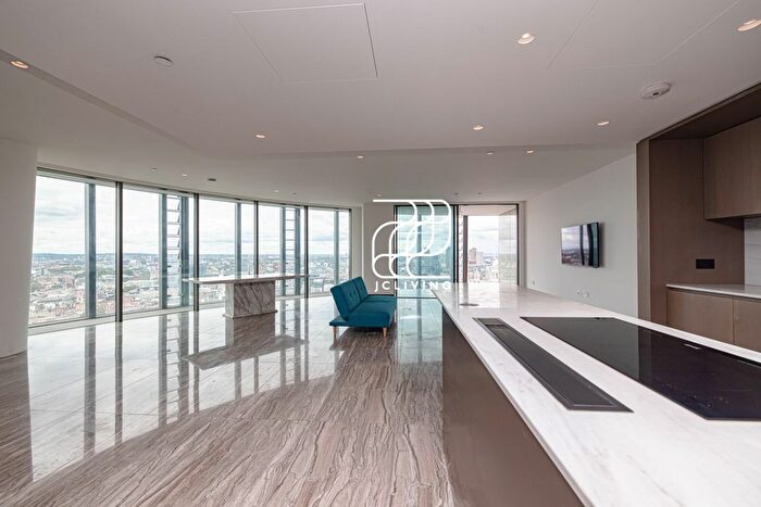 3 Bedroom Flat To Rent In Blackfriars Road, London, SE1