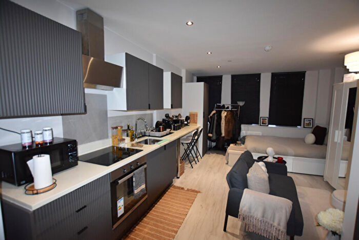 Studio To Rent In Midgate, City Centre, Peterborough, PE1