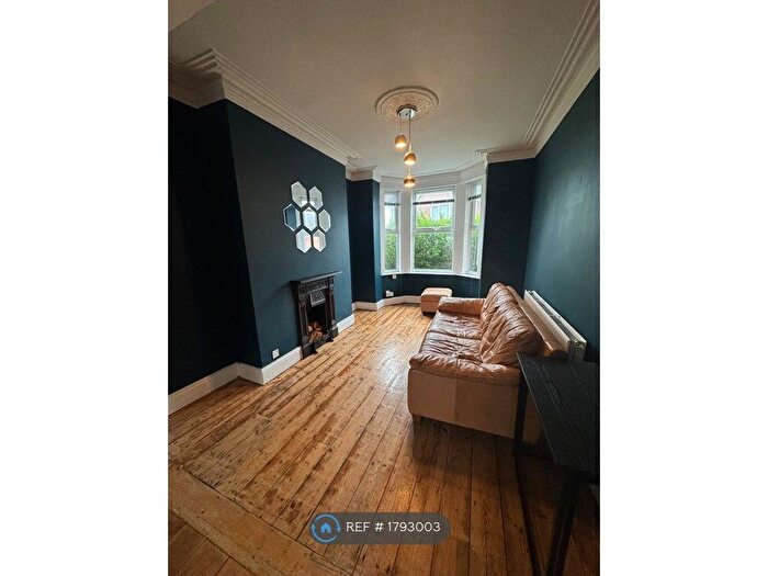 3 Bedroom Terraced House To Rent In Buckingham Ave, Salford, M6