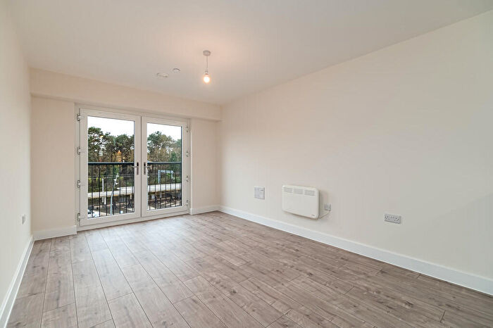 2 Bedroom Flat To Rent In Hunslet House, Station Quarter, Corby, NN17
