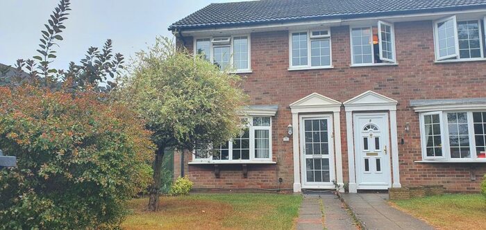 3 Bedroom End Of Terrace House To Rent In Jubilee Close, Tadley, RG26