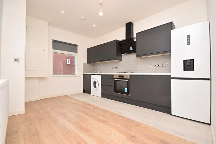 2 Bedroom Apartment To Rent In Elland Road, Churwell, Morley, Leeds, LS27