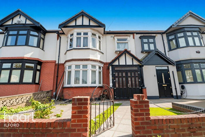 3 Bedroom Terraced House For Sale In Gloucester Gardens, Ilford, IG1
