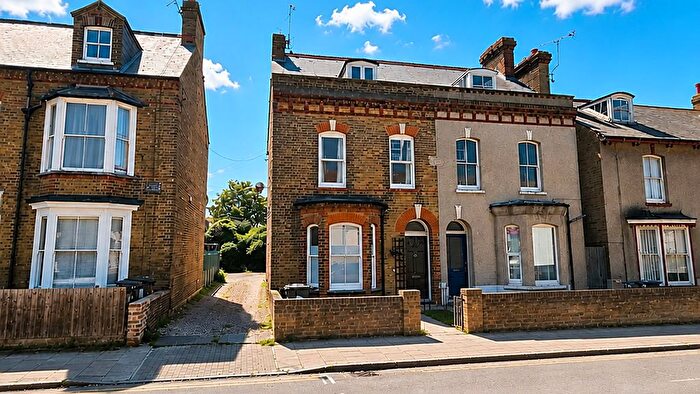 2 Bedroom Maisonette To Rent In High Street, First Floor Flat, Herne Bay, CT6
