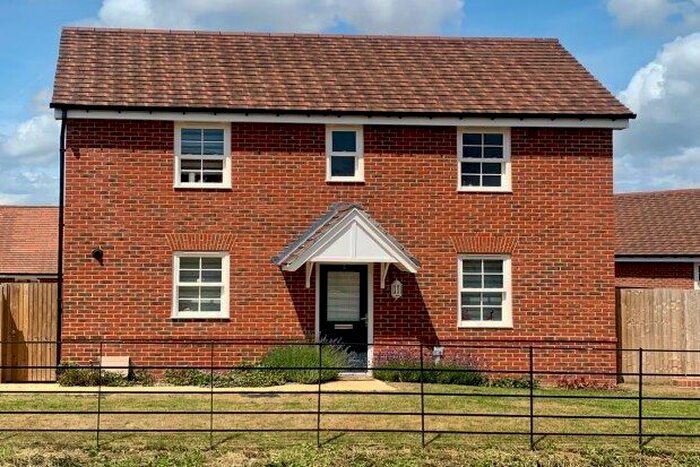 3 Bedroom Property To Rent In Pakenham Road, Waterlooville, PO7