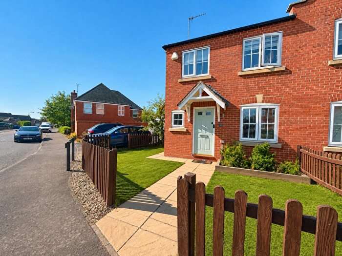 3 Bedroom End Of Terrace House For Sale In Bridge Meadow Way, Grange Park, Northampton, NN4