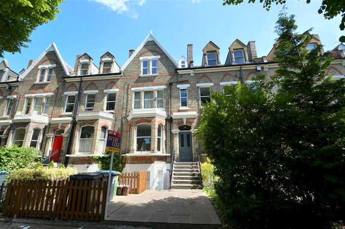 1 Bedroom Flat To Rent In Maple Road, Surbiton, KT6