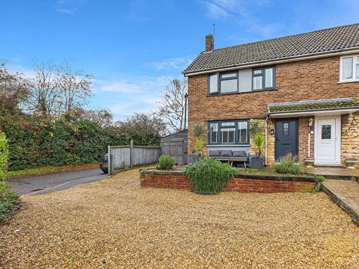 3 Bedroom End Terrace House For Sale In West Street Gardens, Stamford, PE9