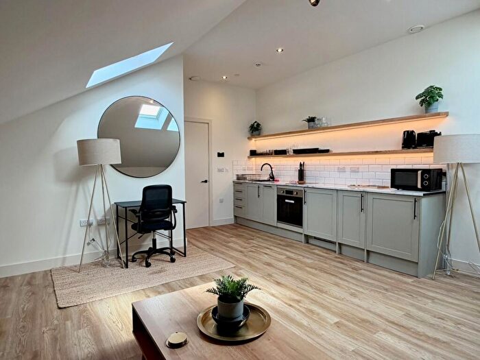 1 Bedroom Apartment To Rent In Craddock Street, City Centre, SA1