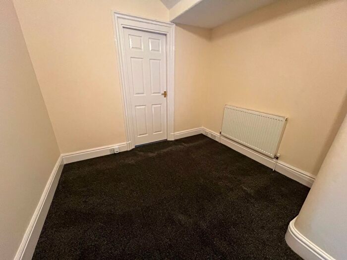 2 Bedroom Flat To Rent In Clifton Street, Lytham St. Annes, FY8