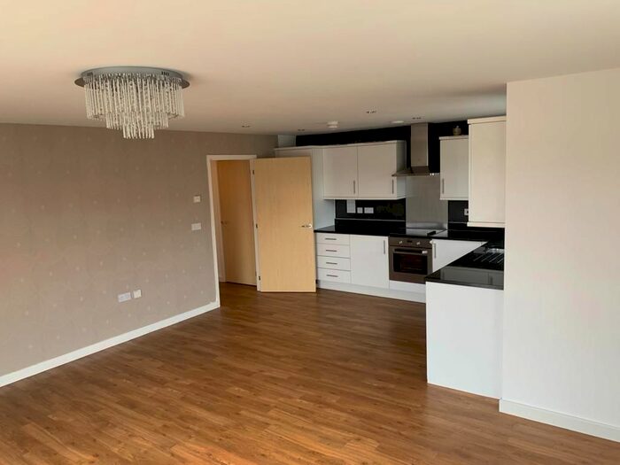 2 Bedroom Flat To Rent In Todd Close, Borehamwood, WD6