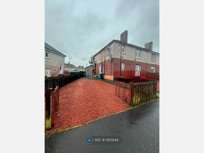 2 Bedroom Flat To Rent In Stewart Crescent, Newmains, Wishaw, ML2