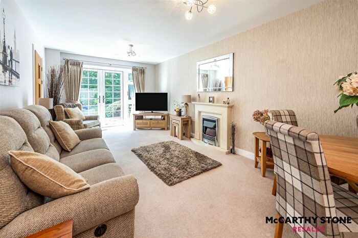 1 Bedroom Flat For Sale In Brueton Place, Blossomfield Road, Solihull, B91