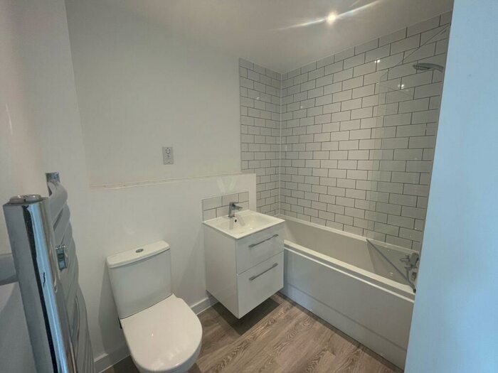 2 Bedroom Apartment To Rent In Erasmus Drive, Derby, DE1