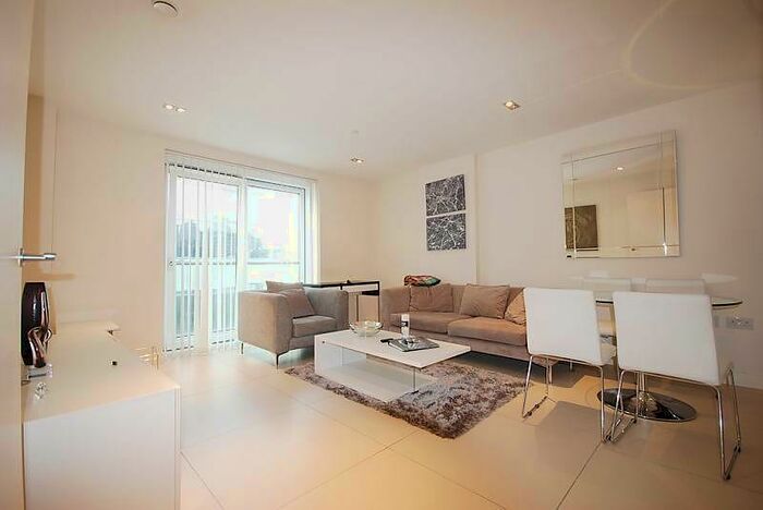 1 Bedroom Apartment To Rent In Bezier Apartments, City Road, Old Street, Shoreditch, London, EC1Y