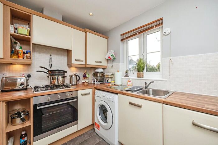 3 Bedroom End Of Terrace House For Sale In Burnbrae Terrace, Bonnyrigg, Midlothian, EH19