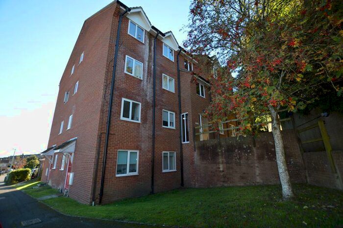 1 Bedroom Apartment To Rent In Sarum Close, Salisbury, SP2