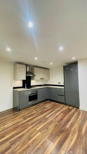 1 Bedroom Flat To Rent In George Street, Aylesbury, HP20