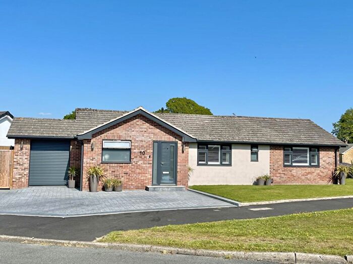 3 Bedroom Detached Bungalow For Sale In Dalkeith Road, Corfe Mullen, BH21