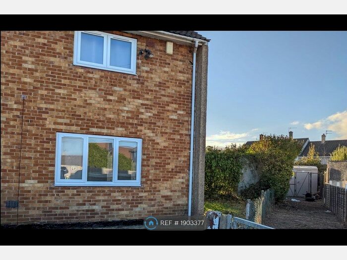 2 Bedroom End Of Terrace House To Rent In Elvard Close, Bristol, BS13