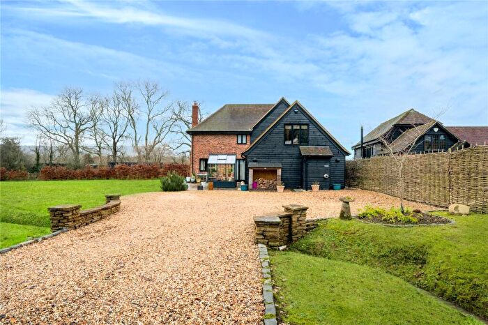 3 Bedroom Detached House For Sale In Coophurst Lane, Ewhurst, GU6
