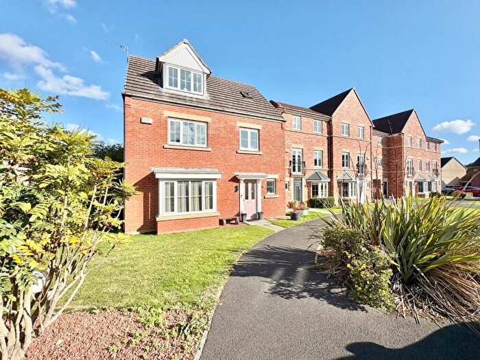 4 Bedroom Detached House For Sale In Alnwick Drive, Spennymoor, DL16