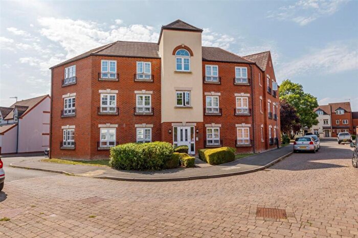 2 Bedroom Flat For Sale In Corelli Close, Stratford-Upon-Avon, CV37