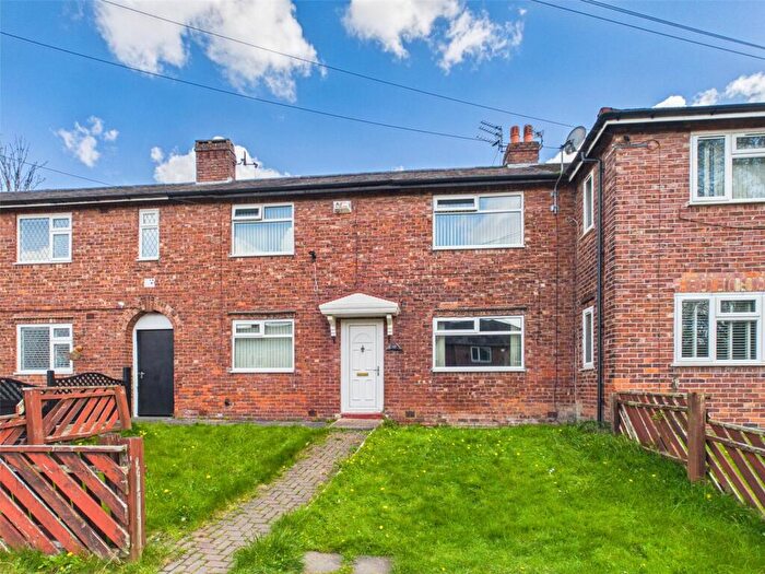 3 Bedroom Terraced House For Sale In Westray Road, Manchester, M13