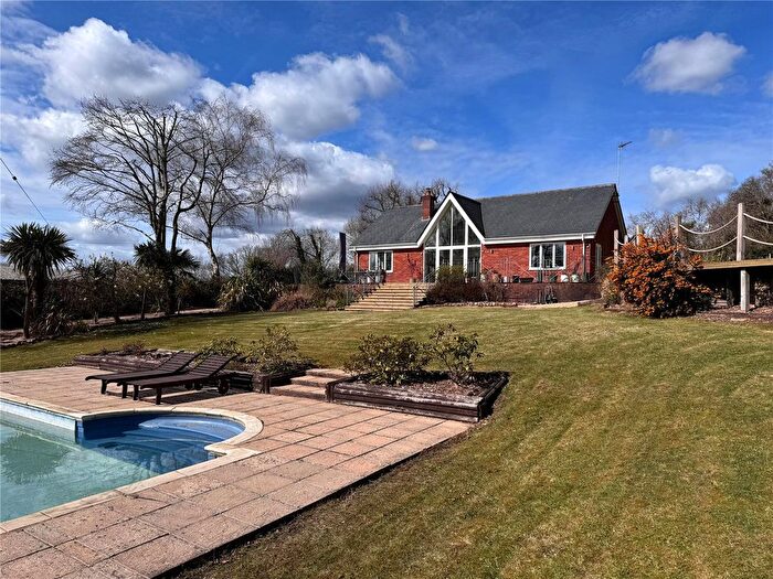 5 Bedroom Detached House For Sale In Hightown Hill, Ringwood, Hampshire, BH24