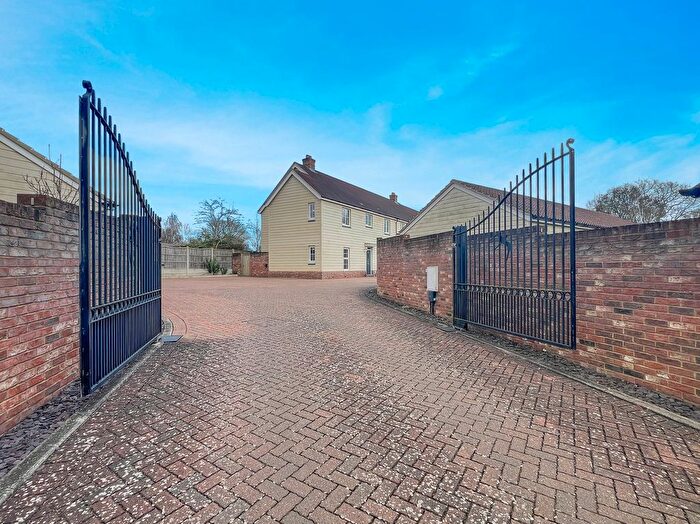 4 Bedroom Semi-Detached House For Sale In Lanham Green Road, Cressing, Braintree, CM77
