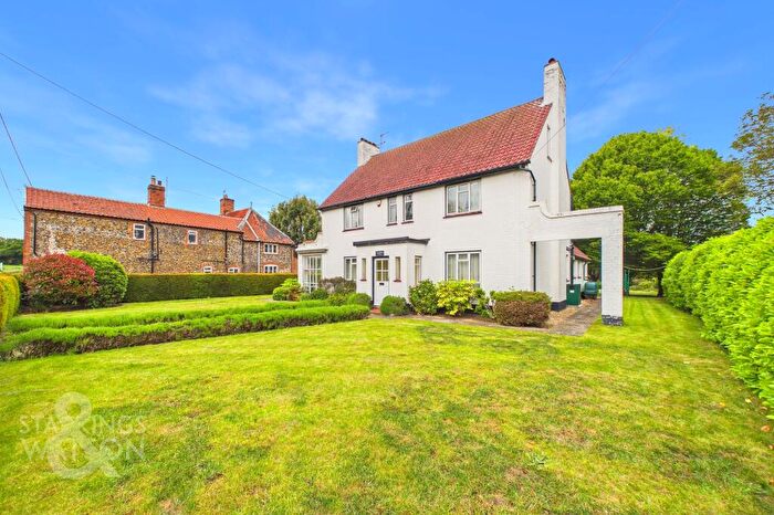 5 Bedroom Detached House For Sale In Bury Road, Hopton, Diss, IP22
