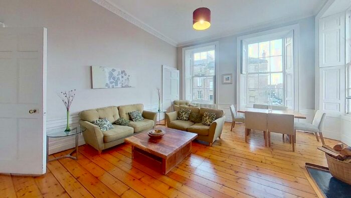 2 Bedroom Flat To Rent In Dundas Street, Edinburgh, EH3